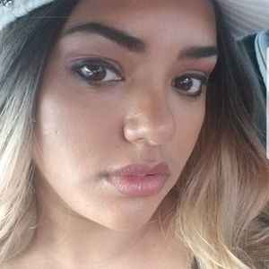 Meet your Posher, Regina